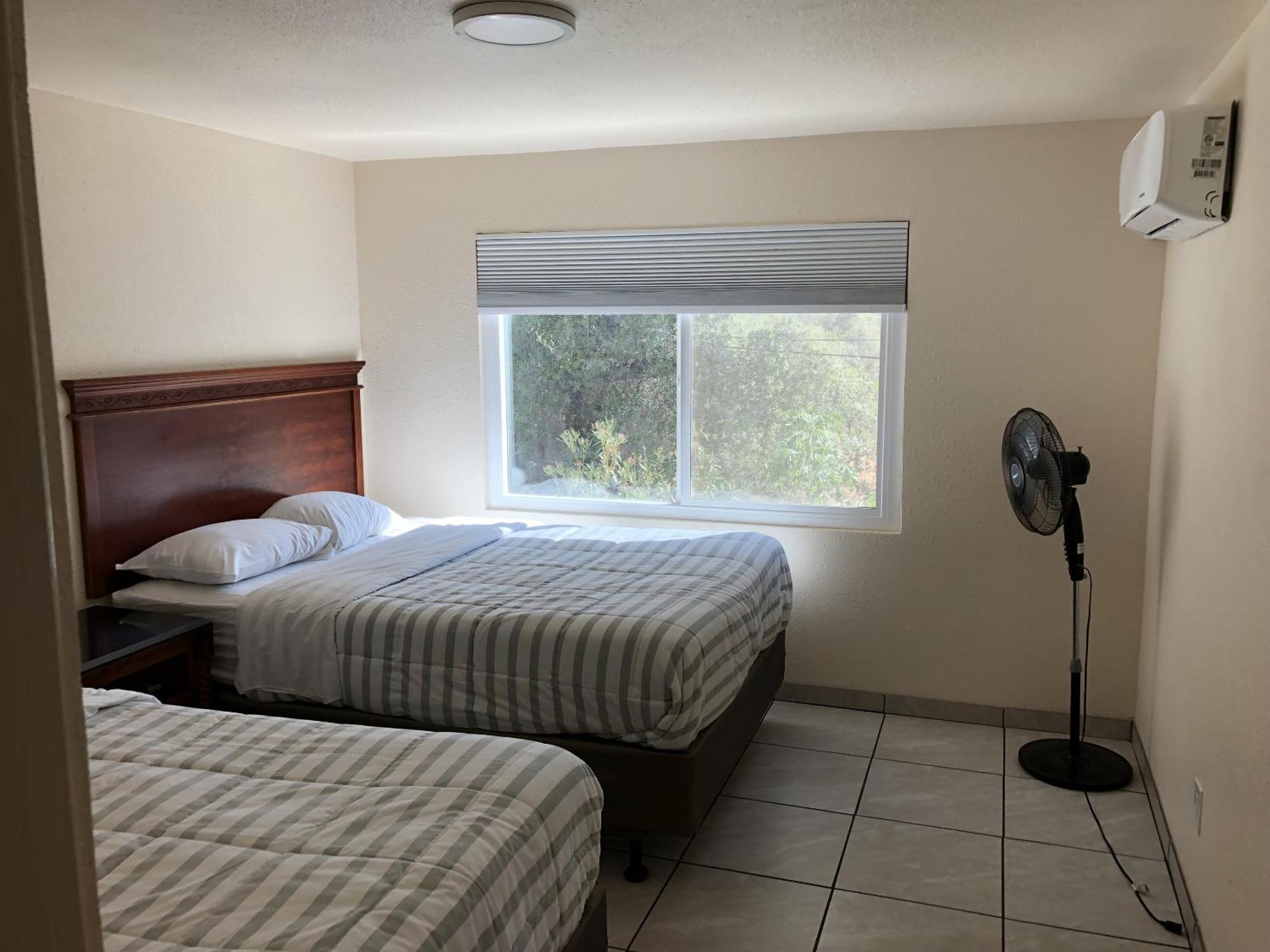 Sierra Lodge Three Rivers Δωμάτιο φωτογραφία